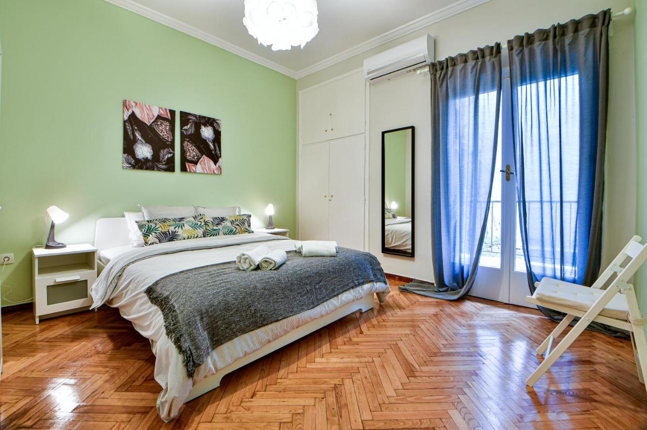 Thiras Lovely Apartment By Zain เอเธนส์ ภายนอก รูปภาพ