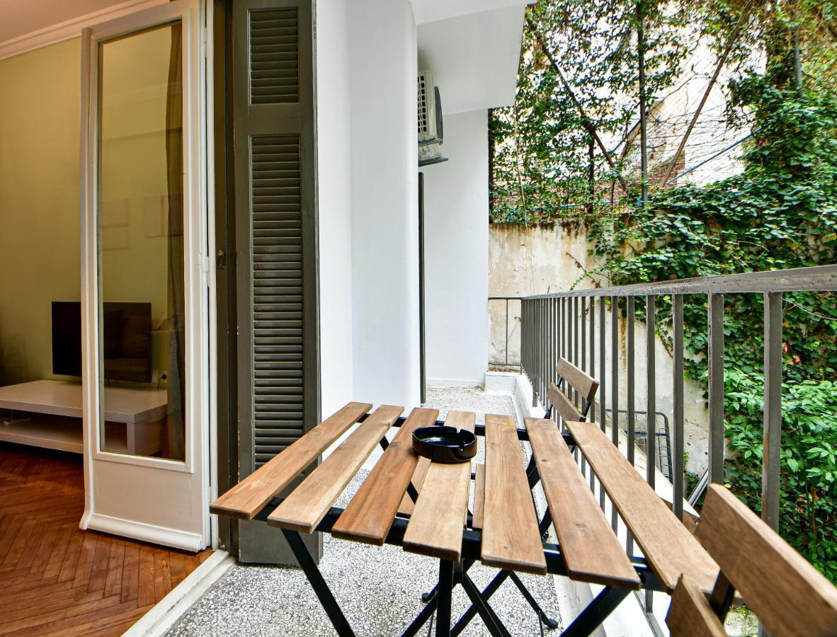 Thiras Lovely Apartment By Zain เอเธนส์ ภายนอก รูปภาพ
