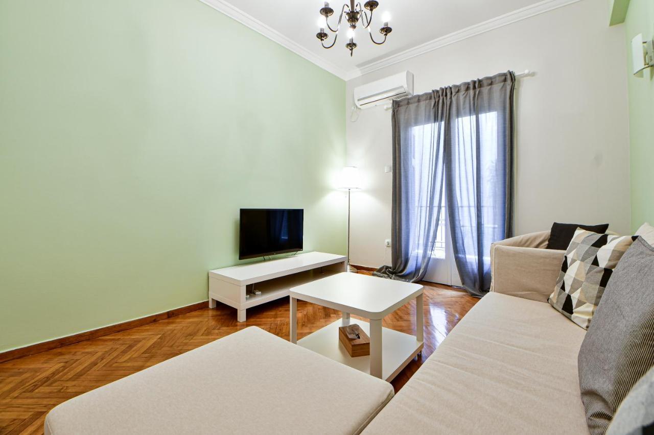 Thiras Lovely Apartment By Zain เอเธนส์ ภายนอก รูปภาพ