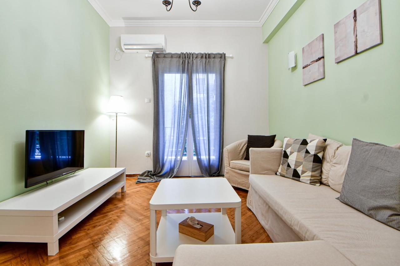 Thiras Lovely Apartment By Zain เอเธนส์ ภายนอก รูปภาพ