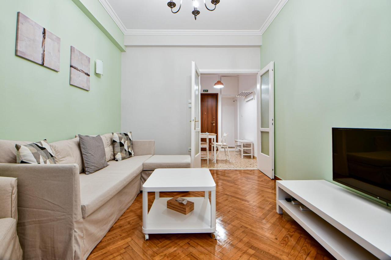 Thiras Lovely Apartment By Zain เอเธนส์ ภายนอก รูปภาพ