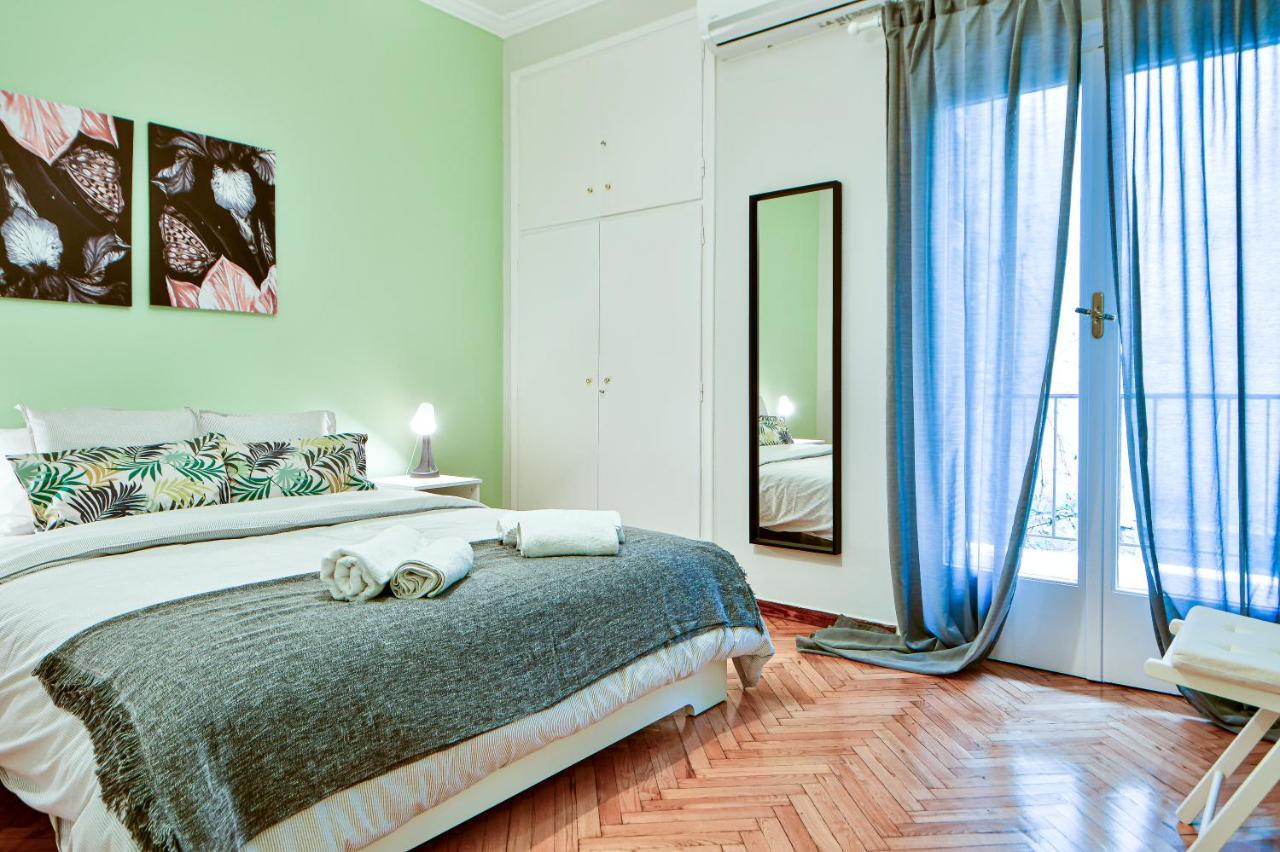 Thiras Lovely Apartment By Zain เอเธนส์ ภายนอก รูปภาพ